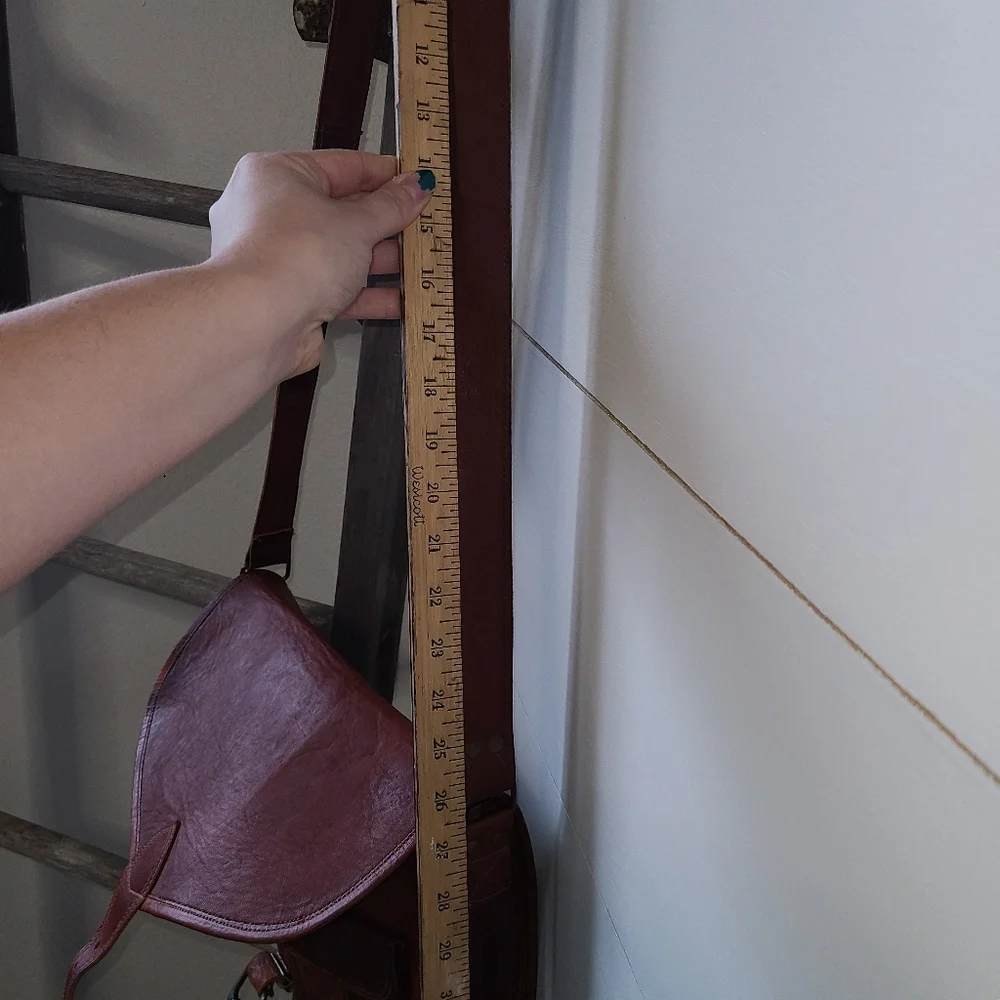 Komals passion leather purse. - Picture 3 of 7